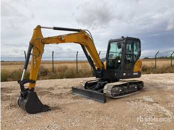 Crawler excavator XCMG XE60GA