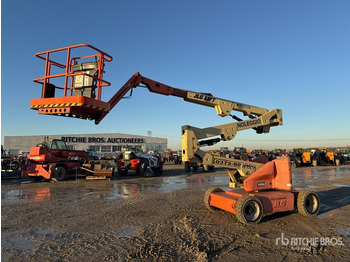Articulated boom JLG E450AJ