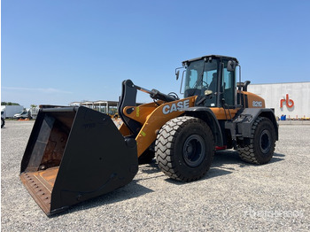 Wheel loader CASE