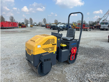 Road roller