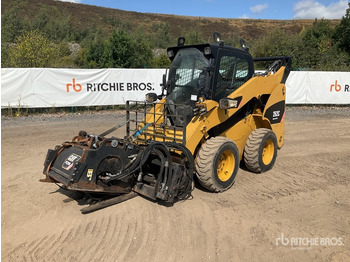 Skid steer loader CATERPILLAR