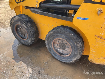 Skid steer loader GEHL