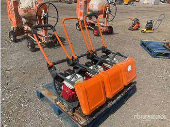 Vibratory plate BELLE