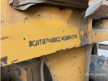 Articulated dumper 2011 Cat 740B: picture 5