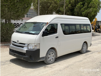 Minibus TOYOTA