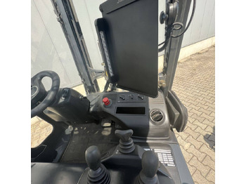 Electric forklift Linde E30/600 HL (387): picture 5 Electric forklift Linde E30/600 HL (387): picture 5