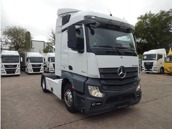 Tractor unit MERCEDES-BENZ
