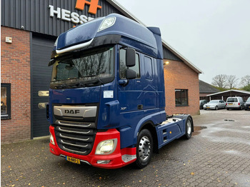 Tractor unit DAF XF 450