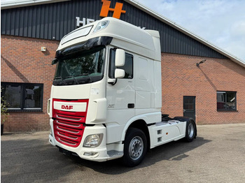 Tractor unit DAF XF 460