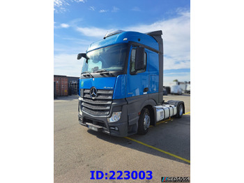 Tractor unit MERCEDES-BENZ Actros 1842