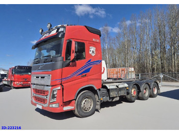 Cab chassis truck VOLVO FH16 700