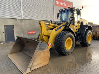 Wheel loader KOMATSU WA320-8