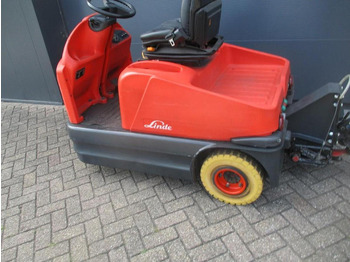 Tow tractor Linde P 60: picture 3