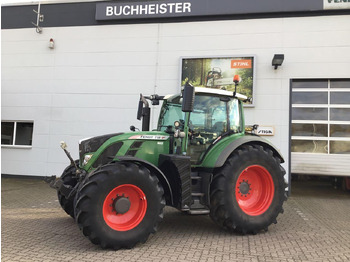 Farm tractor FENDT 718 Vario