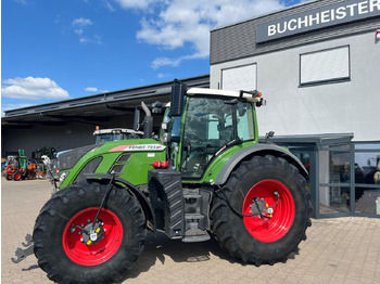 Farm tractor FENDT 724 Vario