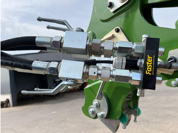 Front loader for tractor Fendt Cargo 5x90: picture 4 Front loader for tractor Fendt Cargo 5x90: picture 4