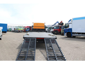 Autotransporter truck DAF LF 55.220 + HYDROLIC RAMPS + MANUAL: picture 4