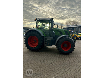 Farm tractor Fendt 826 Vario ProfiPlus: picture 4
