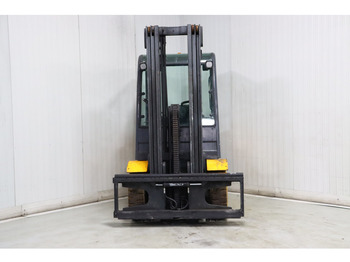 LPG forklift Jungheinrich TFG430S: picture 3