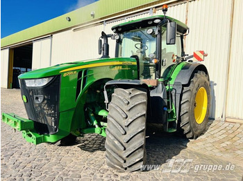 Farm tractor JOHN DEERE 8R Series