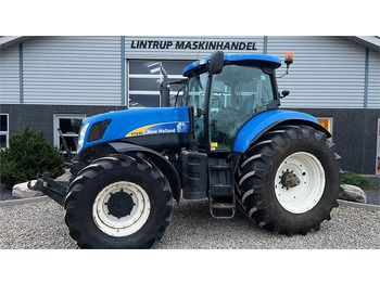 Farm tractor NEW HOLLAND T7000