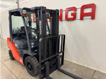 LPG forklift TOYOTA FG 25
