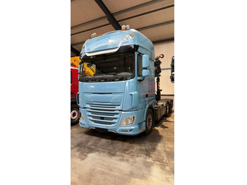 Tractor unit DAF XF 530
