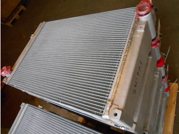 New Radiator for Construction machinery Case 84475134: picture 4