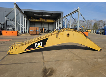 Boom CATERPILLAR