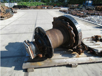 Winch HITACHI