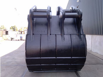 Excavator bucket Hitachi EX2500-5 - -: picture 5 Excavator bucket Hitachi EX2500-5 - -: picture 5