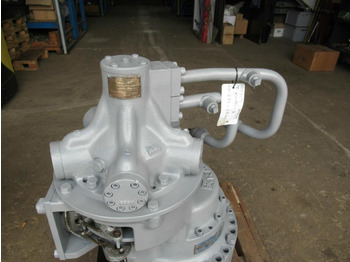 Swing motor KAWASAKI