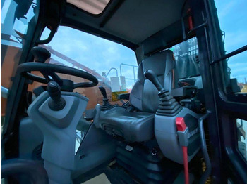 Wheel excavator Doosan DX 250 W: picture 5