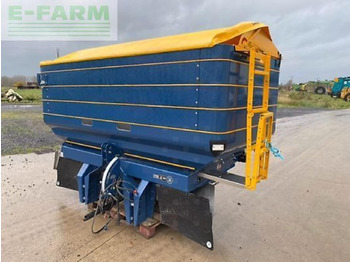 Fertilizer spreader BOGBALLE