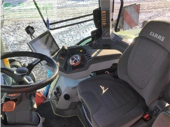 Farm tractor CLAAS Arion 550