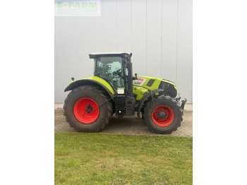 Farm tractor CLAAS Axion 830