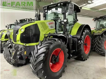 Farm tractor CLAAS Axion 830