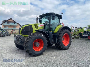 Farm tractor CLAAS Axion 870