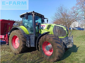 Farm tractor CLAAS Axion 870