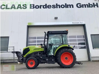 Farm tractor CLAAS Nexos