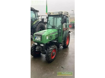Farm tractor FENDT