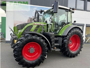 Farm tractor FENDT 516 Vario