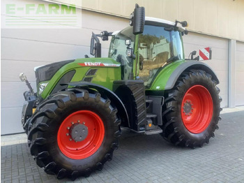 Farm tractor FENDT 718 Vario