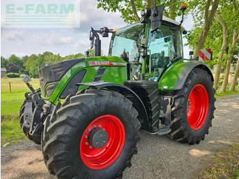Farm tractor FENDT 718 Vario