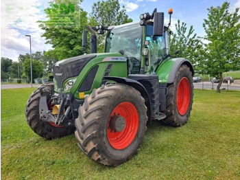 Farm tractor FENDT 724 Vario