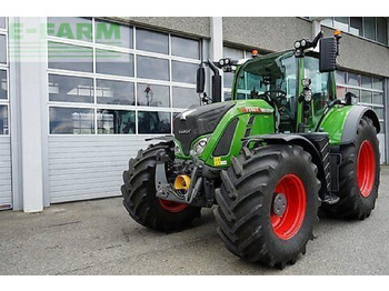 Farm tractor FENDT 724 Vario