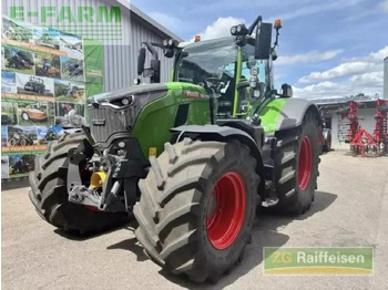 Farm tractor FENDT