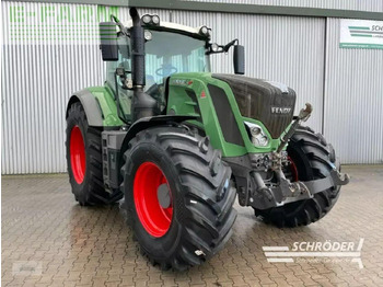 Farm tractor FENDT 826 Vario