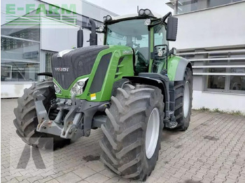 Farm tractor FENDT 828 Vario
