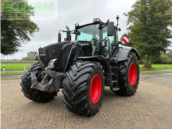Farm tractor FENDT 828 Vario